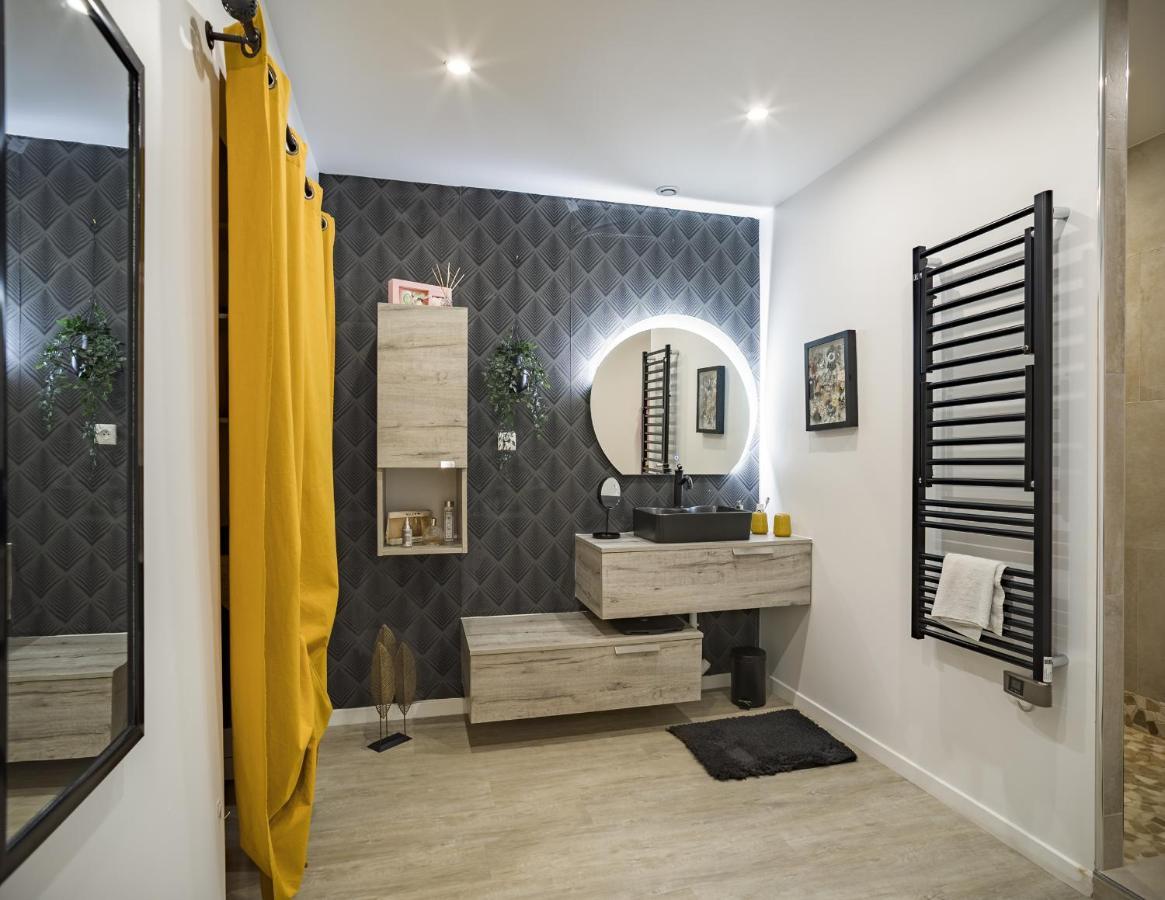 トロワLoft Avec Jardin Et Parking Priveアパートメント エクステリア 写真